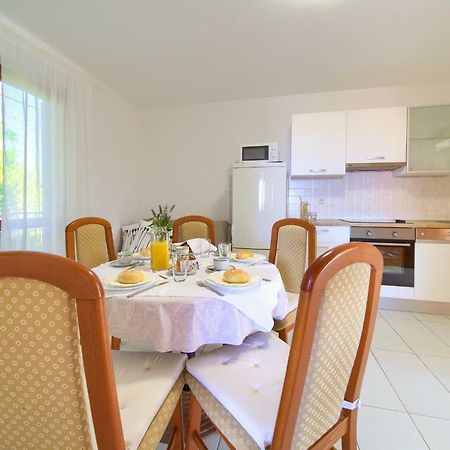 Apartments Loncar 克尔克 外观 照片