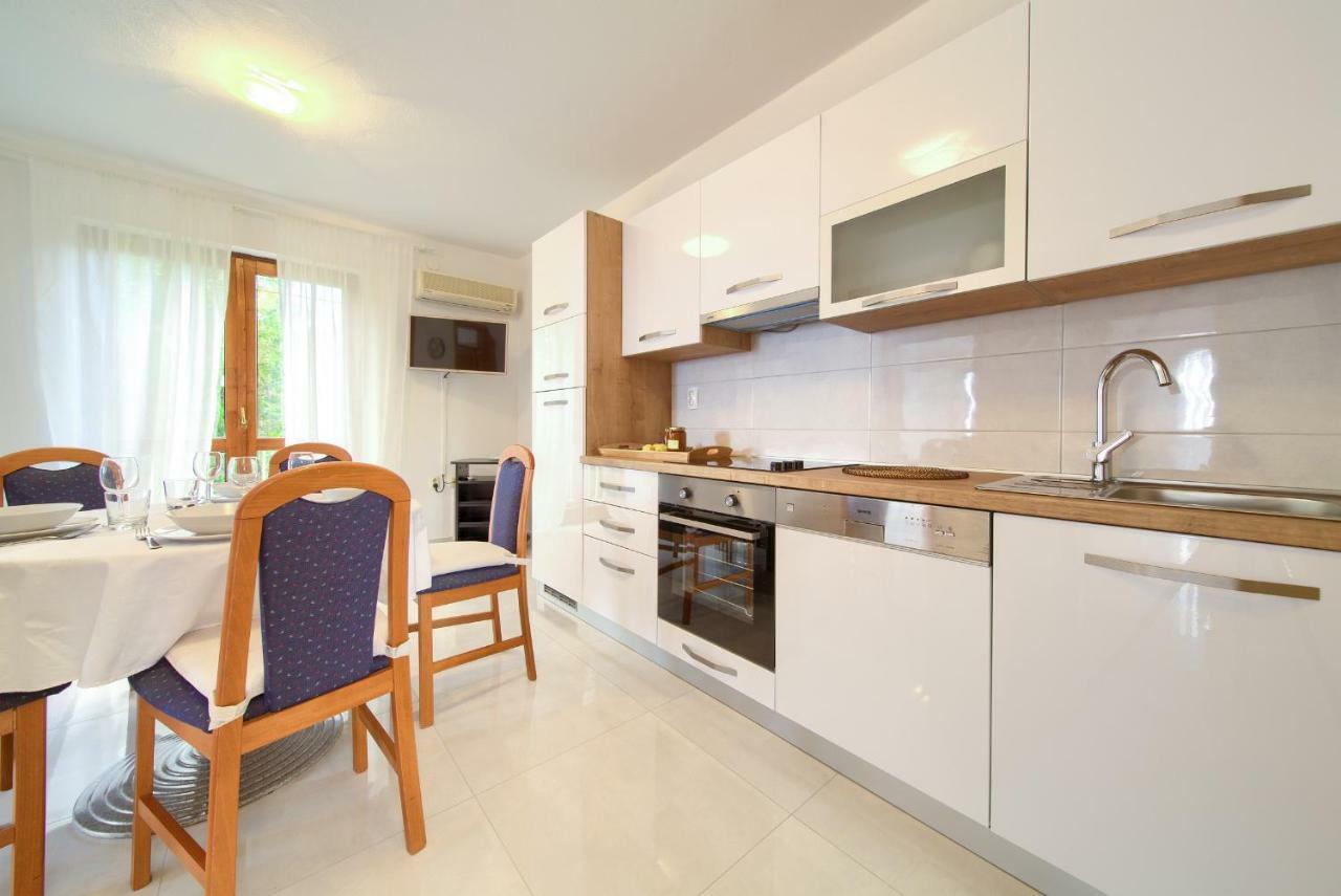 Apartments Loncar 克尔克 外观 照片